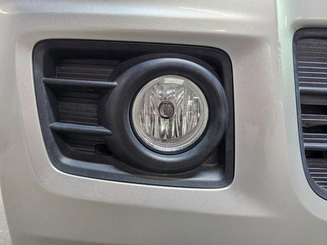 Ｎ－ＢＯＸカスタム Ｇ・ターボパッケージ　Ｂｌｕｅｔｏｏｔｈ接続　バックカメラ　クルーズコントロール　地デジ　両側パワスラ　パドルシフト　オートライト　タイミングチェーン　修復歴なし　プッシュスタート　オートエアコン　室内クリーニング済み（28枚目）