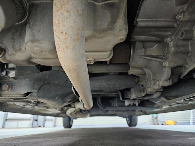 Ｎ－ＢＯＸカスタム Ｇ・ターボパッケージ　Ｂｌｕｅｔｏｏｔｈ接続　バックカメラ　クルーズコントロール　地デジ　両側パワスラ　パドルシフト　オートライト　タイミングチェーン　修復歴なし　プッシュスタート　オートエアコン　室内クリーニング済み（35枚目）