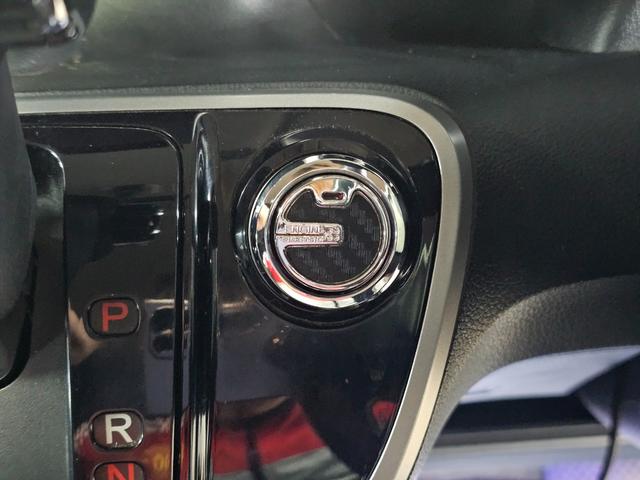 Ｎ－ＢＯＸカスタム Ｇ・ターボパッケージ　Ｂｌｕｅｔｏｏｔｈ接続　バックカメラ　クルーズコントロール　地デジ　両側パワスラ　パドルシフト　オートライト　タイミングチェーン　修復歴なし　プッシュスタート　オートエアコン　室内クリーニング済み（48枚目）