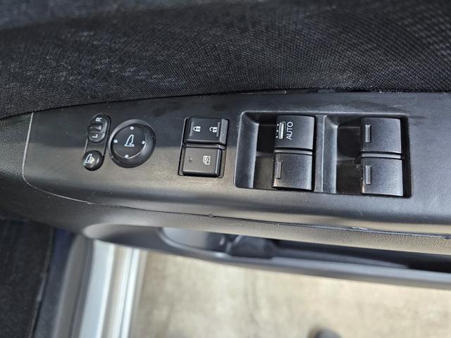 Ｎ－ＢＯＸカスタム Ｇ・ターボパッケージ　Ｂｌｕｅｔｏｏｔｈ接続　バックカメラ　クルーズコントロール　地デジ　両側パワスラ　パドルシフト　オートライト　タイミングチェーン　修復歴なし　プッシュスタート　オートエアコン　室内クリーニング済み（50枚目）