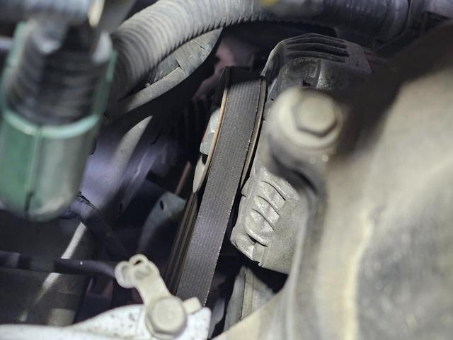 Ｎ－ＢＯＸカスタム Ｇ・ターボパッケージ　Ｂｌｕｅｔｏｏｔｈ接続　バックカメラ　クルーズコントロール　地デジ　両側パワスラ　パドルシフト　オートライト　タイミングチェーン　修復歴なし　プッシュスタート　オートエアコン　室内クリーニング済み（65枚目）