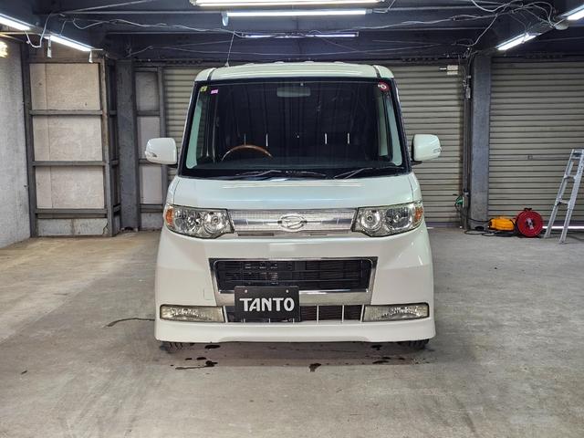 タント カスタムＲＳ　ローダウン　ＩＣターボ　新品ディスプレイオーディオ　Ｂｌｕｅｔｏｏｔｈ　ＣＡＲＰＬＡＹ　オプションウッドパネル　パワスラ　ＭＯＭＯステ　オーバーヘッドコンソール　タイミングチェーン　ＣＶＴＦ交換歴あり（14枚目）