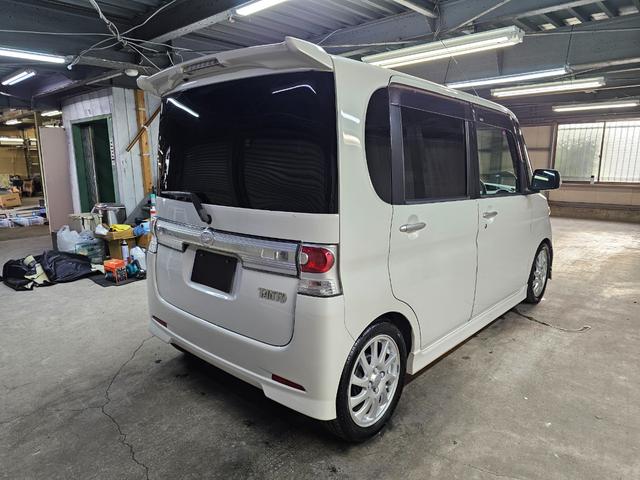 タント カスタムＲＳ　ローダウン　ＩＣターボ　新品ディスプレイオーディオ　Ｂｌｕｅｔｏｏｔｈ　ＣＡＲＰＬＡＹ　オプションウッドパネル　パワスラ　ＭＯＭＯステ　オーバーヘッドコンソール　タイミングチェーン　ＣＶＴＦ交換歴あり（16枚目）