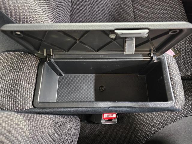 タント Ｘターボ　ターボ付き４ＷＤ　新品ディスプレイオーディオ　Ｂｌｕｅｔｏｏｔｈ接続　ＣＡＲＰＬＡＹ　パワスラ　フルフラットシート　オートエアコン　タイミングチェーン　修復歴なし　室内クリーニング済み（51枚目）