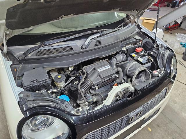 Ｎ－ＯＮＥ ツアラー・Ｌパッケージ　ターボ　クルーズコントロール　Ｂｌｕｅｔｏｏｔｈ接続　パドルシフト　フルセグ　シートリフター　スマートキー　オートライト　電格ミラー　アルミホイール　タイミングチェーン　車検Ｒ８　１２月まで（61枚目）