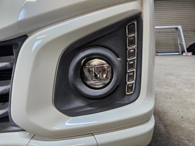 スペーシアカスタム XS 後期 S-エネチャージ Bluetooth接続 両側パワスラ スマートキー2個 フルセグ オートライト ステアリングスイッチ サンシェード 修復歴なし タイミングチェーン 室内クリーニング済み(28枚目)