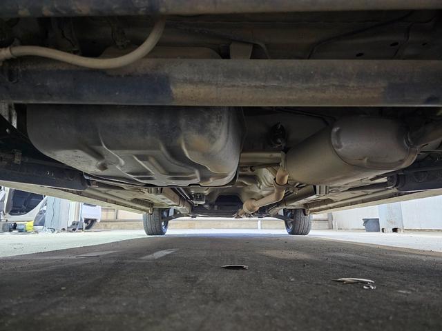 スペーシアカスタム XS 後期 S-エネチャージ Bluetooth接続 両側パワスラ スマートキー2個 フルセグ オートライト ステアリングスイッチ サンシェード 修復歴なし タイミングチェーン 室内クリーニング済み(36枚目)