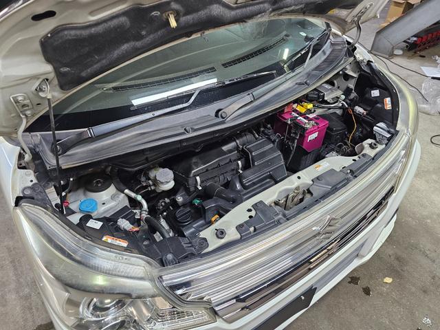 スペーシアカスタム XS 後期 S-エネチャージ Bluetooth接続 両側パワスラ スマートキー2個 フルセグ オートライト ステアリングスイッチ サンシェード 修復歴なし タイミングチェーン 室内クリーニング済み(70枚目)