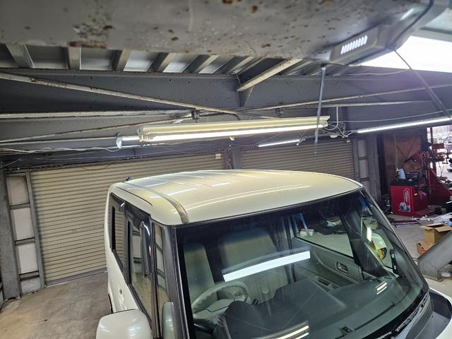 N-BOX G・Lパッケージ 両側パワスラ バックカメラ Gathersナビ スマートキー2個 ETC プッシュスタート ステアリングスイッチ フルフラットシート タイミングチェーン 修復歴なし 室内クリーニング済み(25枚目)