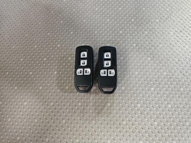 N-BOX G・Lパッケージ 両側パワスラ バックカメラ Gathersナビ スマートキー2個 ETC プッシュスタート ステアリングスイッチ フルフラットシート タイミングチェーン 修復歴なし 室内クリーニング済み(34枚目)