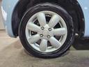 ピカピカのホイール。タイヤも車検適合です。