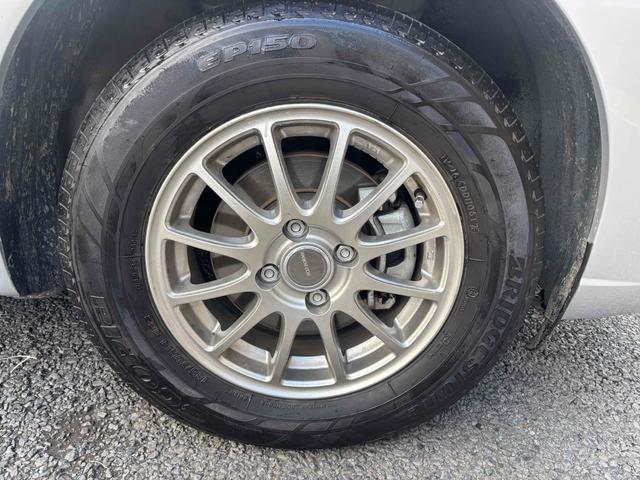 ノート Ｘ　ナビ　レーンアシスト　衝突被害軽減システム　アルミホイール　スマートキー　アイドリングストップ　電動格納ミラー　ＣＶＴ　盗難防止システム　衝突安全ボディ　ＡＢＳ　ＥＳＣ　ミュージックプレイヤー接続可（20枚目）