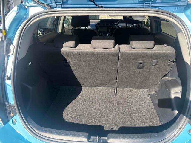 アクア S ドライブレコーダー ETC ナビ キーレスエントリー アイドリングストップ 電動格納ミラー CVT 衝突安全ボディ ABS ESC エアコン パワーステアリング パワーウィンドウ(18枚目)