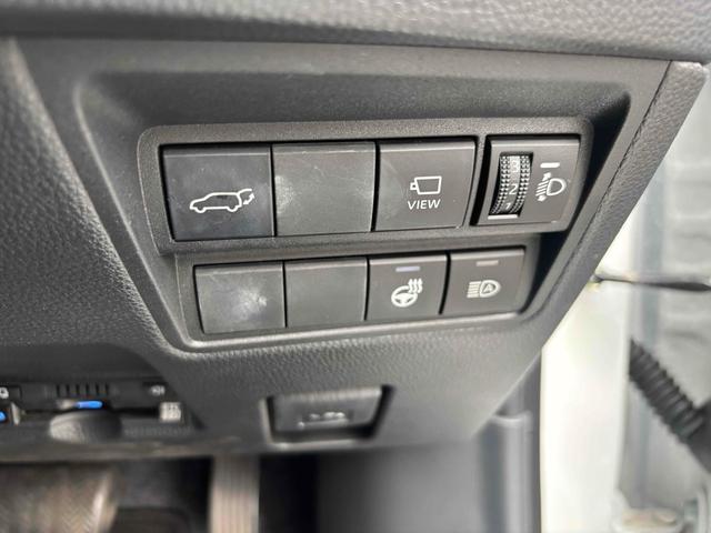 ヤリスクロス Z 全周囲カメラ クリアランスソナー オートクルーズコントロール レーンアシスト 衝突被害軽減システム ナビ オートマチックハイビーム オートライト LEDヘッドランプ 電動リアゲート アルミホイール(8枚目)