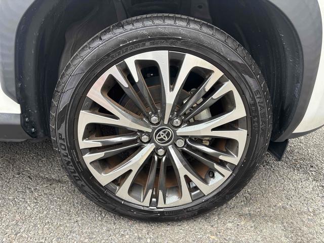 ヤリスクロス Z 全周囲カメラ クリアランスソナー オートクルーズコントロール レーンアシスト 衝突被害軽減システム ナビ オートマチックハイビーム オートライト LEDヘッドランプ 電動リアゲート アルミホイール(20枚目)