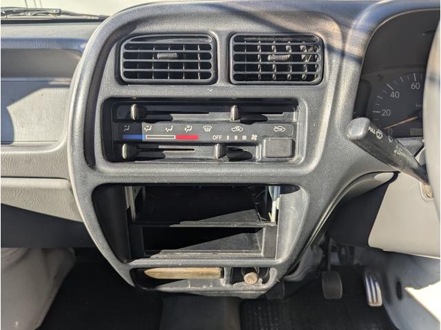 キャリイトラック KD パワステ エアコン 三方開(11枚目)