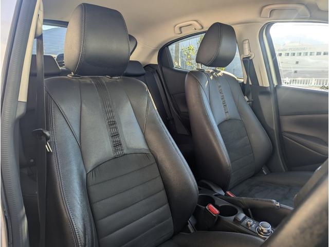 デミオ XDツーリング Lパッケージ 純正ナビ バックカメラ LEDヘッドランプ パドルシフト CD/DVD/TV レーダークルーズコントロール ETC シートヒーター ハーフレザーシート 純正アルミホイール(19枚目)