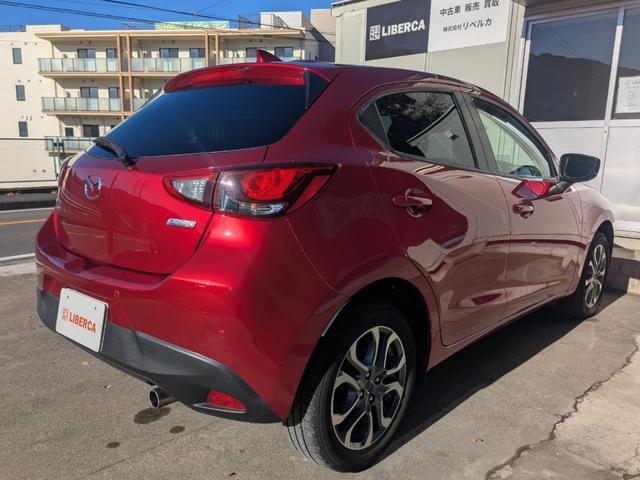 デミオ XDツーリング Lパッケージ 純正SDナビ パドルシフト LEDヘッドライト ヘッドアップディスプレイ ハーフレザーシート ETC シートヒーター 純正アルミホイール クルーズコントロール ドライブレコーダー(15枚目)