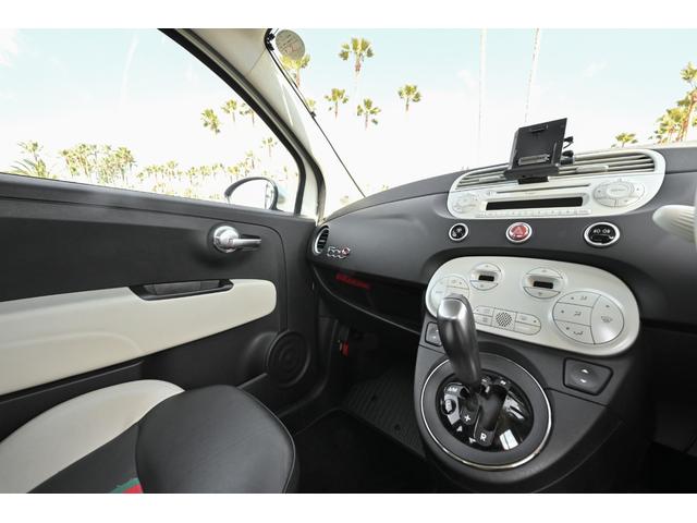 ５００Ｃ バイ　グッチ　限定車　キーレスエントリー　ＥＴＣ　ドライブレコーダー　専用レザーシート　記録簿　アイドリングストップ（64枚目）