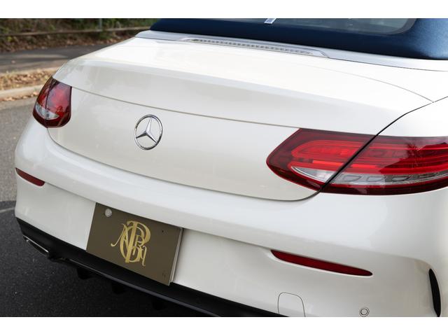 Cクラス C180カブリオレスポーツ AMGライン レザーエクスクルーシブPKG 青幌 ホワイトレザー ワンオーナー 純正HDDナビ フルセグTV バックカメラ ETC ドライブレコーダー(30枚目)
