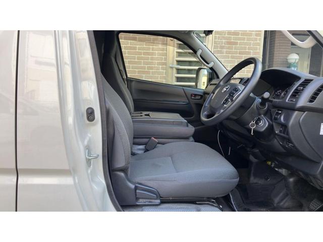 ハイエースバン Long DX GL Package(6枚目)