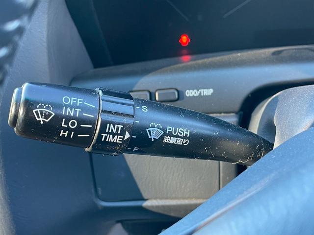 セルシオ Ｃ仕様　純正ナビ　キセノン　ＥＴＣ　純正１６インチＡＷ　ユーザー様仕入れ　４．５点もの（40枚目）