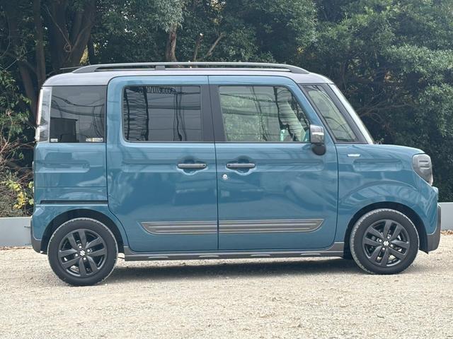 スペーシアギア ハイブリッドＸＺ　ターボ　純正９インチナビ　全方位カメラ　両側電動スライドドア　フルセグＴＶ　ヘッドアップディスプレイ　ＬＥＤヘッドライト　ＥＴＣ　シートヒーター　コーナーセンサー　ブレーキサポート　社外デジタルインナミラー（4枚目）