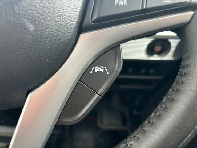 スペーシアギア ハイブリッドＸＺ　ターボ　純正９インチナビ　全方位カメラ　両側電動スライドドア　フルセグＴＶ　ヘッドアップディスプレイ　ＬＥＤヘッドライト　ＥＴＣ　シートヒーター　コーナーセンサー　ブレーキサポート　社外デジタルインナミラー（35枚目）