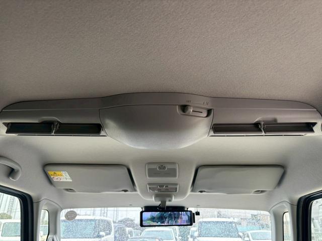 スペーシアギア ハイブリッドＸＺ　ターボ　純正９インチナビ　全方位カメラ　両側電動スライドドア　フルセグＴＶ　ヘッドアップディスプレイ　ＬＥＤヘッドライト　ＥＴＣ　シートヒーター　コーナーセンサー　ブレーキサポート　社外デジタルインナミラー（60枚目）