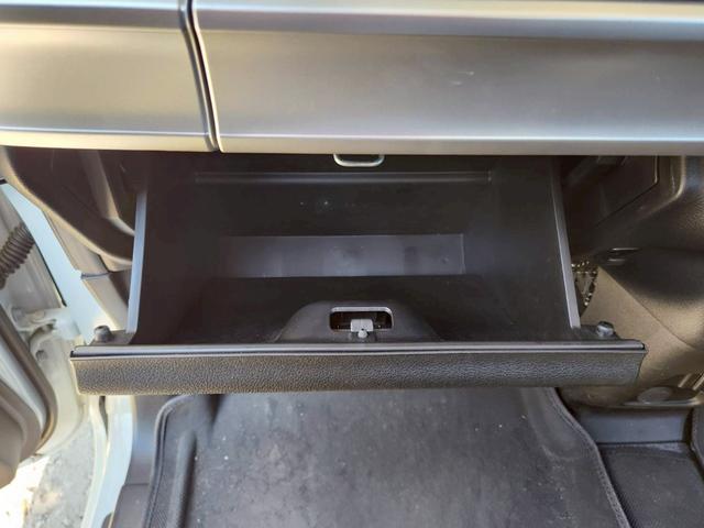 スペーシアカスタム ハイブリッドＸＳ　ワンオーナー　ユーザー様仕入れ　純正８インチナビ　バックカメラ　フルセグＴＶ　両側電動スライドドア　ヘッドアップディスプレイ　ＥＴＣ　ブレーキサポート　レーンキープ　ＬＥＤヘッドライト　１５インチＡＷ（50枚目）