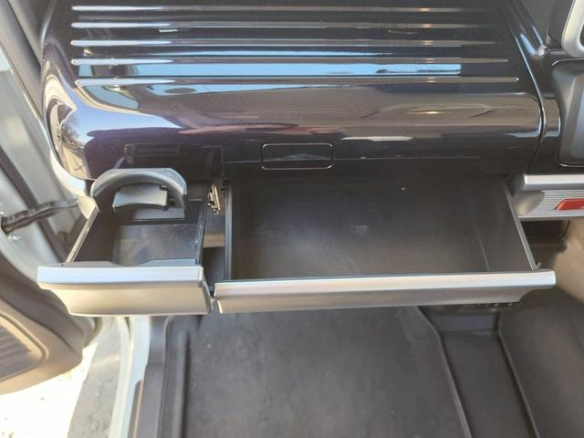 スペーシアカスタム ハイブリッドＸＳ　ワンオーナー　ユーザー様仕入れ　純正８インチナビ　バックカメラ　フルセグＴＶ　両側電動スライドドア　ヘッドアップディスプレイ　ＥＴＣ　ブレーキサポート　レーンキープ　ＬＥＤヘッドライト　１５インチＡＷ（52枚目）