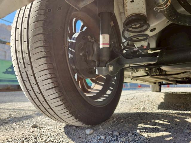 スペーシアカスタム ハイブリッドＸＳ　ワンオーナー　ユーザー様仕入れ　純正８インチナビ　バックカメラ　フルセグＴＶ　両側電動スライドドア　ヘッドアップディスプレイ　ＥＴＣ　ブレーキサポート　レーンキープ　ＬＥＤヘッドライト　１５インチＡＷ（71枚目）