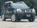 内外装ともに状態の良いお車を厳選して展示しております
