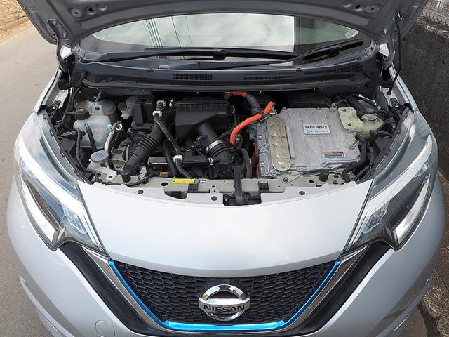 ノート ｅ－パワー　Ｘ　◆インテリジェントエマージェンシーブレーキ◆踏み間違い衝突防止◆ＬＤＷ（車線逸脱警報）◆フロント＆バックソナー◆ナビ◆フルセグ◆Ｂｌｕｅｔｏｏｔｈ◆アラウンドビュー◆スマート・ルームミラー◆ＥＴＣ（47枚目）