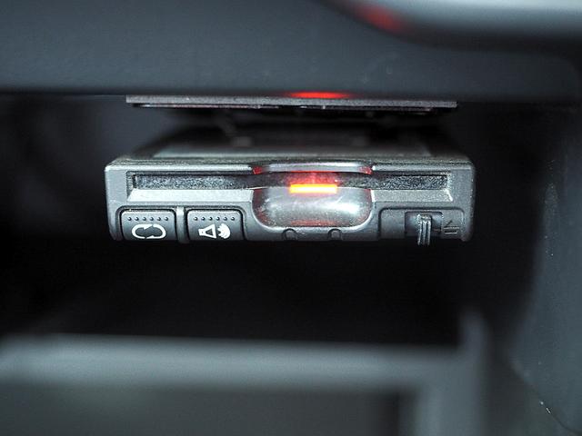 ノート ｅ－パワー　Ｘ　◆インテリジェントエマージェンシーブレーキ◆踏み間違い衝突防止◆ＬＤＷ（車線逸脱警報）◆フロント＆バックソナー◆ナビ◆フルセグ◆Ｂｌｕｅｔｏｏｔｈ◆アラウンドビュー◆スマート・ルームミラー◆ＥＴＣ（63枚目）
