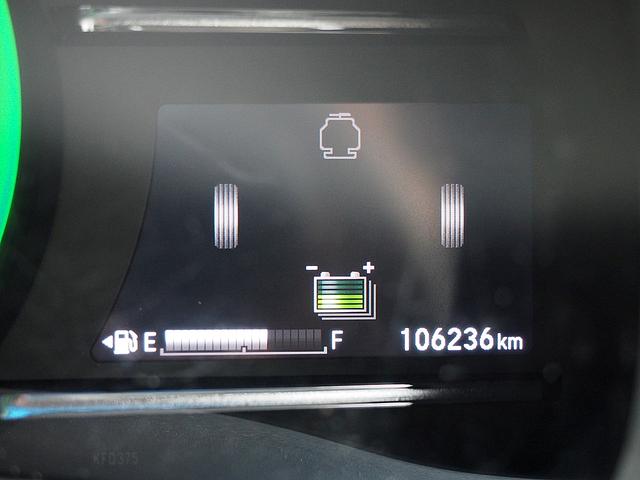 シャトル ハイブリッド　ホンダセンシング　◆アダプティブクルーズコントロール◆衝突軽減ブレーキ◆誤発進抑制機能◆歩行者事故低減ステアリング◆先行車発進お知らせ機能◆標識認識機能◆ＬＫＡＳ◆路外逸脱抑制機能◆ナビ◆バックモニター◆スマートキー（78枚目）