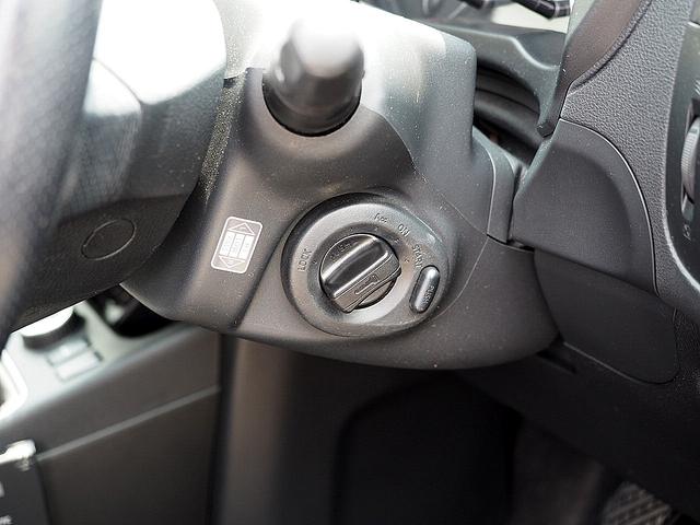 エクストレイル ２０ＧＴ　◆６速マニュアル◆後期型◆４ＷＤ◆クリーンディーゼルターボ◆クルーズコントロール◆ヒルディセントコントロール◆ナビ◆ＴＶ◆バックモニター◆ＥＴＣ◆ＨＩＤ◆ウォッシャブルダブルラゲッジ◆インテリキー（67枚目）