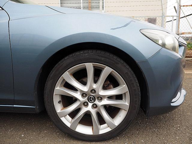 アテンザワゴン ＸＤ　◆６速マニュアル◆クリーンディーゼルターボ◆衝突軽減ブレーキ◆クルーズコントロール◆ナビ◆フルセグテレビ◆ＤＶＤ再生◆Ｂｌｕｅｔｏｏｔｈ◆バックモニター◆ＥＴＣ◆ＨＩＤ◆アイドリングストップ◆スマキー（3枚目）