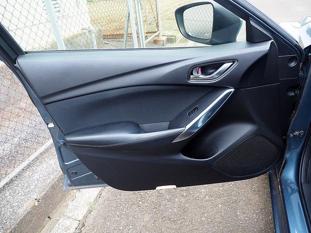 アテンザワゴン ＸＤ　◆６速マニュアル◆クリーンディーゼルターボ◆衝突軽減ブレーキ◆クルーズコントロール◆ナビ◆フルセグテレビ◆ＤＶＤ再生◆Ｂｌｕｅｔｏｏｔｈ◆バックモニター◆ＥＴＣ◆ＨＩＤ◆アイドリングストップ◆スマキー（35枚目）