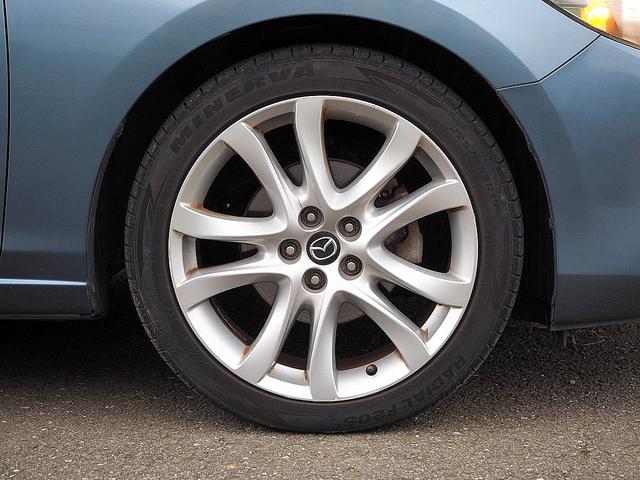 アテンザワゴン ＸＤ　◆６速マニュアル◆クリーンディーゼルターボ◆衝突軽減ブレーキ◆クルーズコントロール◆ナビ◆フルセグテレビ◆ＤＶＤ再生◆Ｂｌｕｅｔｏｏｔｈ◆バックモニター◆ＥＴＣ◆ＨＩＤ◆アイドリングストップ◆スマキー（49枚目）