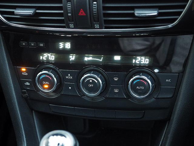 アテンザワゴン ＸＤ　◆６速マニュアル◆クリーンディーゼルターボ◆衝突軽減ブレーキ◆クルーズコントロール◆ナビ◆フルセグテレビ◆ＤＶＤ再生◆Ｂｌｕｅｔｏｏｔｈ◆バックモニター◆ＥＴＣ◆ＨＩＤ◆アイドリングストップ◆スマキー（61枚目）