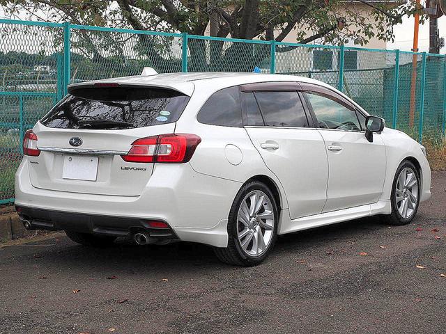 レヴォーグ １．６ＧＴアイサイト　Ｓスタイル　◆４ＷＤ◆ターボ◆アイサイト◆全車速追従機能付クルーズ◆プリクラッシュ◆アクティブレーンキープ◆車線逸脱警報◆ナビ◆ＴＶ◆ＥＴＣ◆ＬＥＤライト◆パワーシート◆ＳＩ－ＤＲＩＶＥ◆Ｉ－ＳＴＯＰ◆スマキー（8枚目）