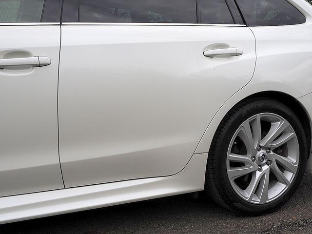 レヴォーグ １．６ＧＴアイサイト　Ｓスタイル　◆４ＷＤ◆ターボ◆アイサイト◆全車速追従機能付クルーズ◆プリクラッシュ◆アクティブレーンキープ◆車線逸脱警報◆ナビ◆ＴＶ◆ＥＴＣ◆ＬＥＤライト◆パワーシート◆ＳＩ－ＤＲＩＶＥ◆Ｉ－ＳＴＯＰ◆スマキー（12枚目）