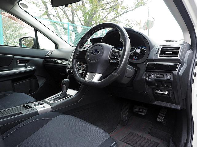 レヴォーグ １．６ＧＴアイサイト　Ｓスタイル　◆４ＷＤ◆ターボ◆アイサイト◆全車速追従機能付クルーズ◆プリクラッシュ◆アクティブレーンキープ◆車線逸脱警報◆ナビ◆ＴＶ◆ＥＴＣ◆ＬＥＤライト◆パワーシート◆ＳＩ－ＤＲＩＶＥ◆Ｉ－ＳＴＯＰ◆スマキー（17枚目）