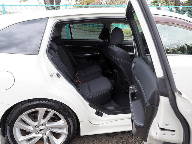 レヴォーグ １．６ＧＴアイサイト　Ｓスタイル　◆４ＷＤ◆ターボ◆アイサイト◆全車速追従機能付クルーズ◆プリクラッシュ◆アクティブレーンキープ◆車線逸脱警報◆ナビ◆ＴＶ◆ＥＴＣ◆ＬＥＤライト◆パワーシート◆ＳＩ－ＤＲＩＶＥ◆Ｉ－ＳＴＯＰ◆スマキー（22枚目）