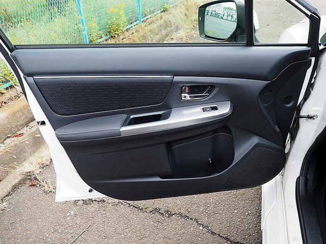 レヴォーグ １．６ＧＴアイサイト　Ｓスタイル　◆４ＷＤ◆ターボ◆アイサイト◆全車速追従機能付クルーズ◆プリクラッシュ◆アクティブレーンキープ◆車線逸脱警報◆ナビ◆ＴＶ◆ＥＴＣ◆ＬＥＤライト◆パワーシート◆ＳＩ－ＤＲＩＶＥ◆Ｉ－ＳＴＯＰ◆スマキー（35枚目）