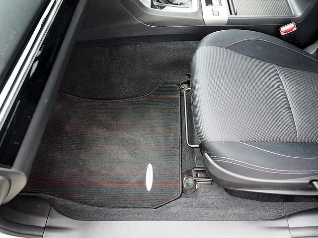 レヴォーグ １．６ＧＴアイサイト　Ｓスタイル　◆４ＷＤ◆ターボ◆アイサイト◆全車速追従機能付クルーズ◆プリクラッシュ◆アクティブレーンキープ◆車線逸脱警報◆ナビ◆ＴＶ◆ＥＴＣ◆ＬＥＤライト◆パワーシート◆ＳＩ－ＤＲＩＶＥ◆Ｉ－ＳＴＯＰ◆スマキー（40枚目）