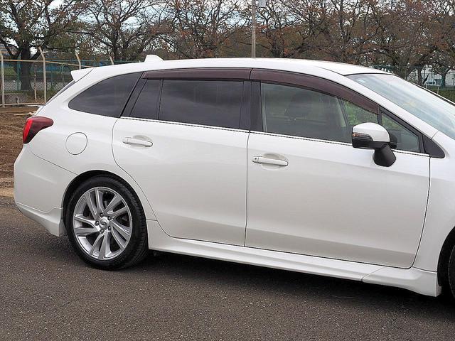 レヴォーグ １．６ＧＴアイサイト　Ｓスタイル　◆４ＷＤ◆ターボ◆アイサイト◆全車速追従機能付クルーズ◆プリクラッシュ◆アクティブレーンキープ◆車線逸脱警報◆ナビ◆ＴＶ◆ＥＴＣ◆ＬＥＤライト◆パワーシート◆ＳＩ－ＤＲＩＶＥ◆Ｉ－ＳＴＯＰ◆スマキー（48枚目）