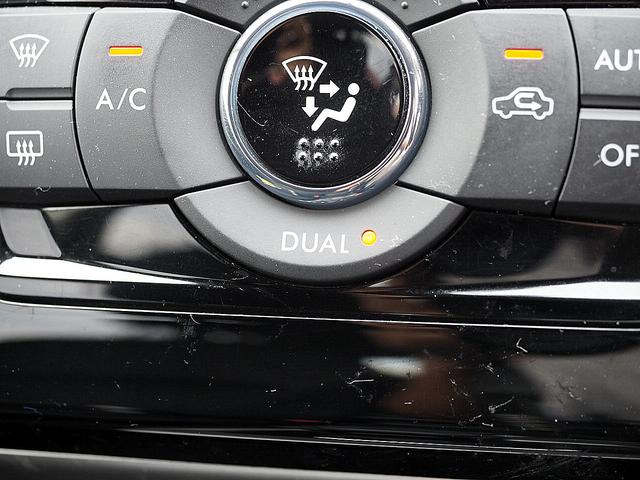 レヴォーグ １．６ＧＴアイサイト　Ｓスタイル　◆４ＷＤ◆ターボ◆アイサイト◆全車速追従機能付クルーズ◆プリクラッシュ◆アクティブレーンキープ◆車線逸脱警報◆ナビ◆ＴＶ◆ＥＴＣ◆ＬＥＤライト◆パワーシート◆ＳＩ－ＤＲＩＶＥ◆Ｉ－ＳＴＯＰ◆スマキー（59枚目）