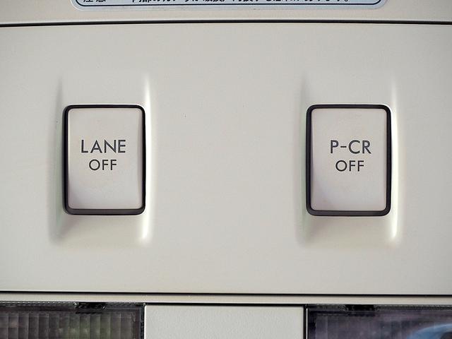 エクシーガクロスオーバー７ ２．５ｉアイサイト　◆４ＷＤ◆アイサイト◆全車速追従機能付クルーズコントロール◆プリクラッシュブレーキ◆車線逸脱警報◆ＳＩ－ＤＲＩＶＥ◆ナビ◆ＴＶ◆バックモニター◆ドラレコ◆ＥＴＣ◆パワーシート◆シートヒーター◆スマキー（70枚目）